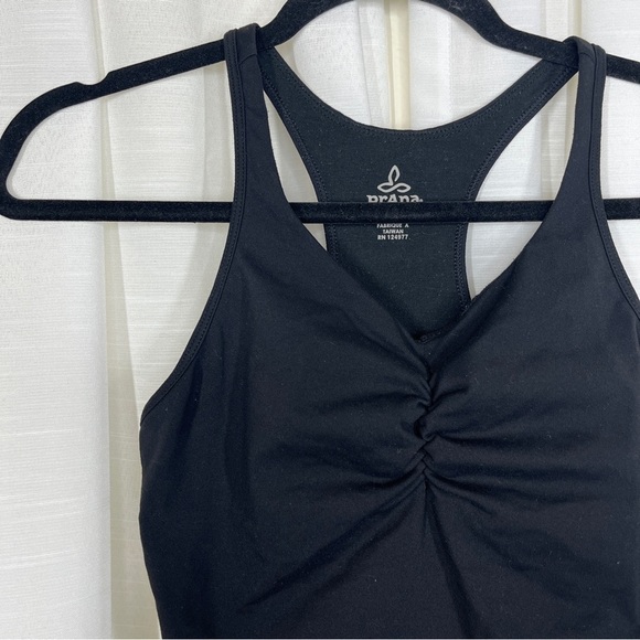 Prana black work out tank top - Picture 2 of 5